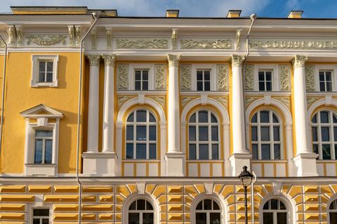 Какие фасады считаются историческими и почему это важно?