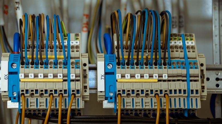 Почему архитектура ЖК «Titul» влияет на схему слаботочных сетей?